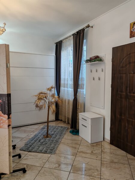 Vila 5 camere mobilata,  ideal birouri, zona Barbu Vacarescu, 180 mp