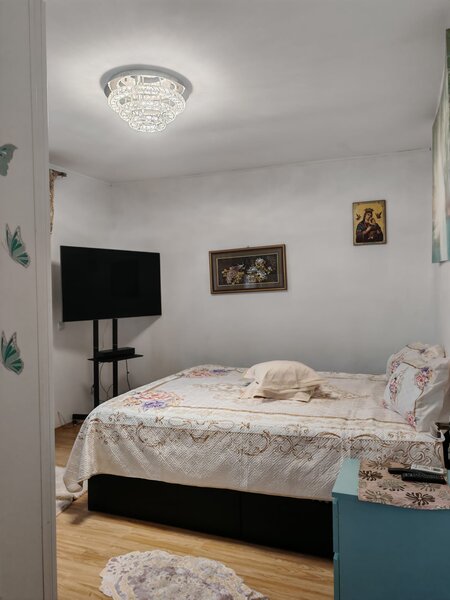 Vila 5 camere mobilata,  ideal birouri, zona Barbu Vacarescu, 180 mp